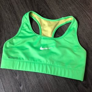 NIKE sports bra